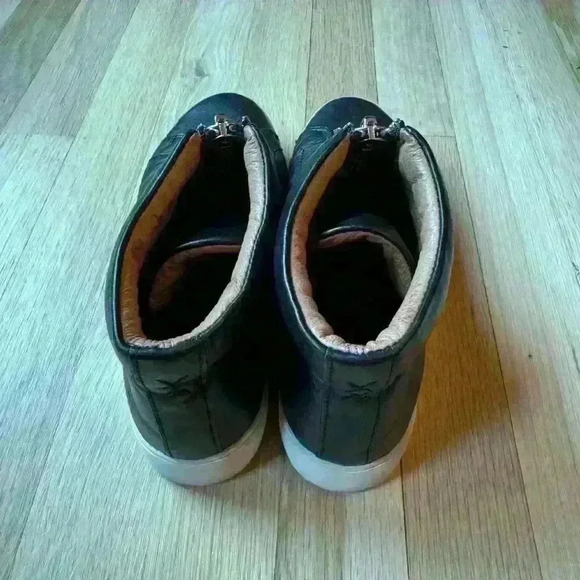 Frye Sneakers - Picture 4 of 4